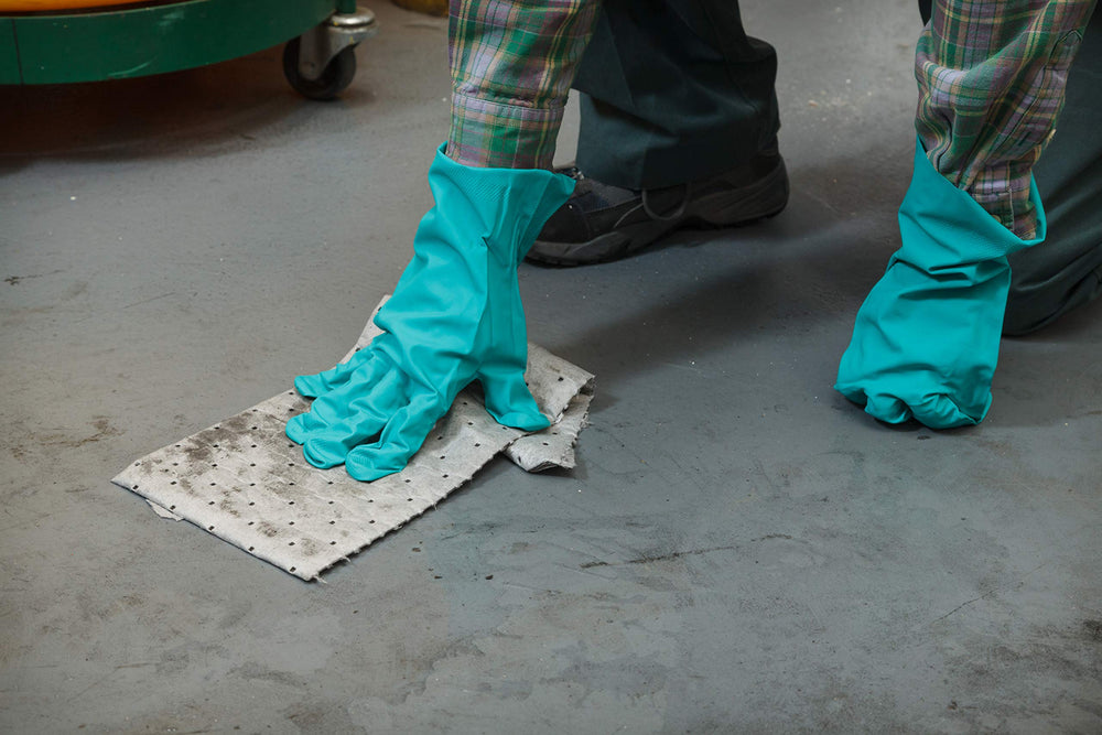 Brady MRO100 perforation detail demonstrating easy tear-off for reduced waste