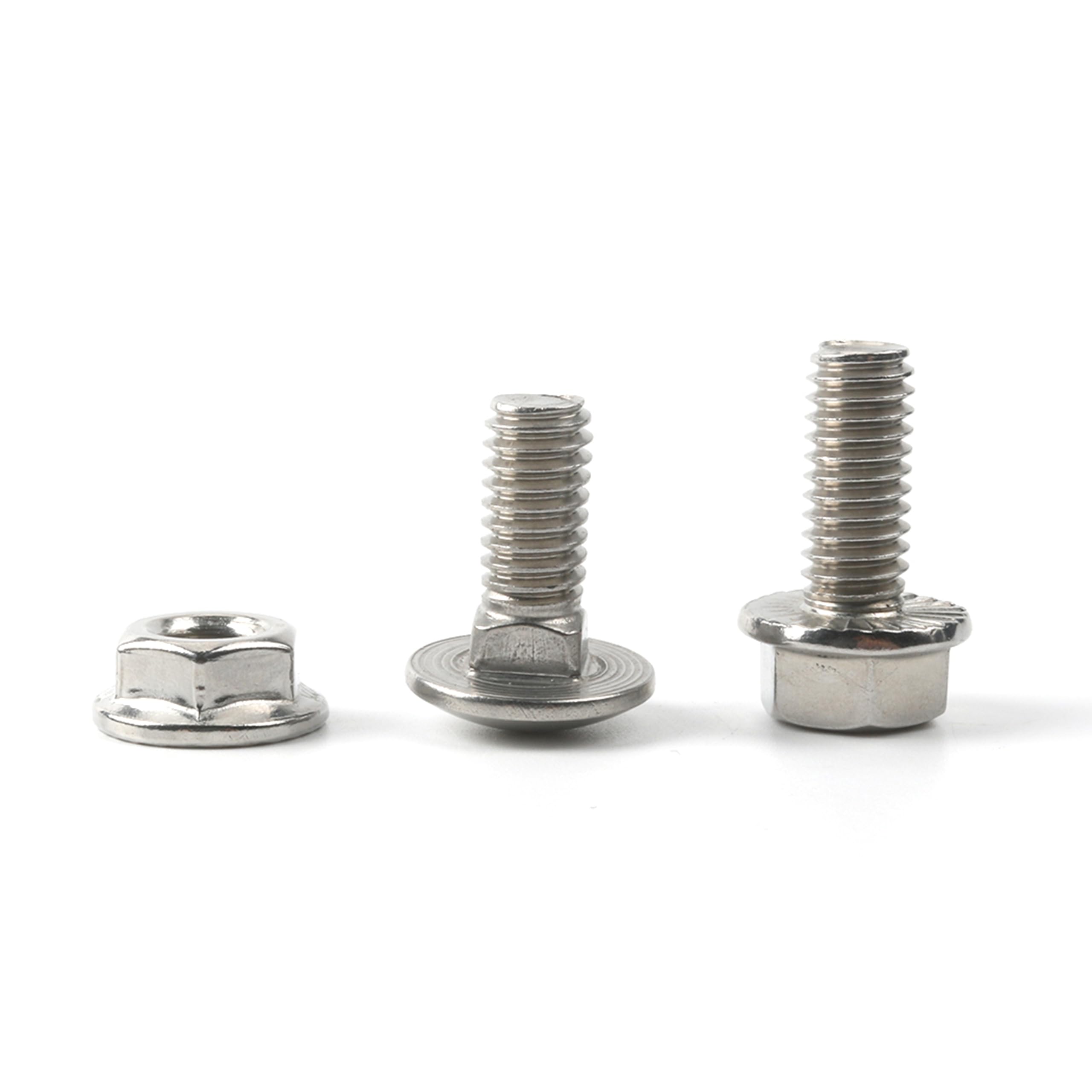 Camotokiit alloy steel surface texture highlighting durability advantage