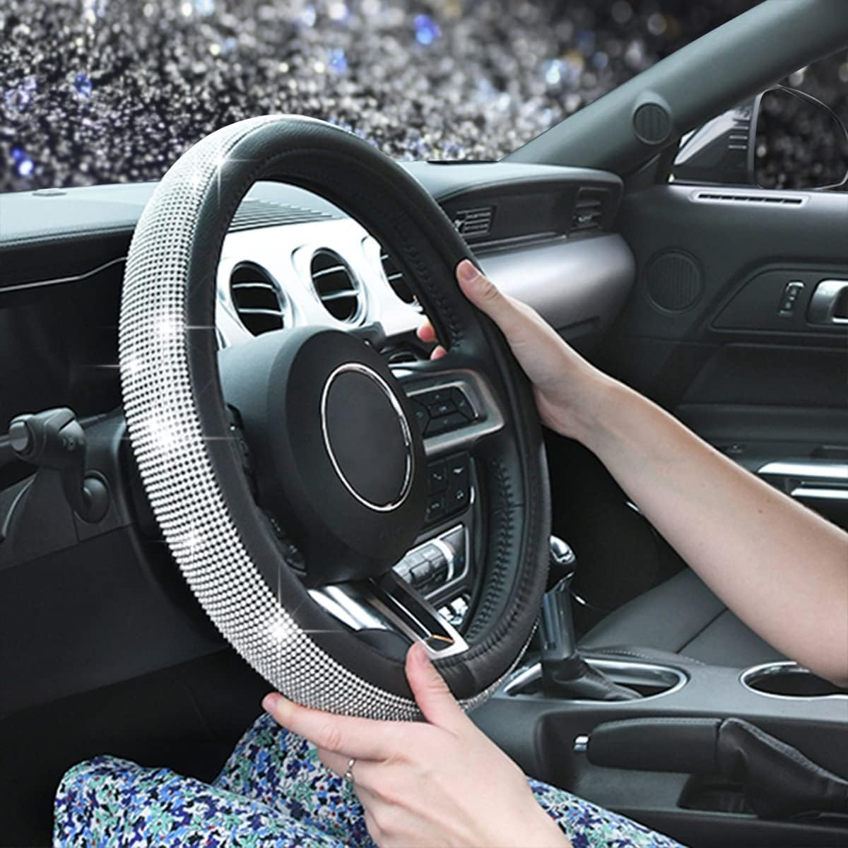 CAR PASS inner grip studs prevent slipping and improve driving safety