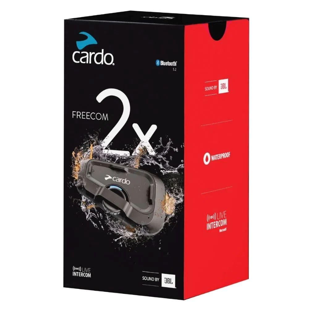 Cardo FREECOM 2X waterproof seal close-up protecting electronics in rain