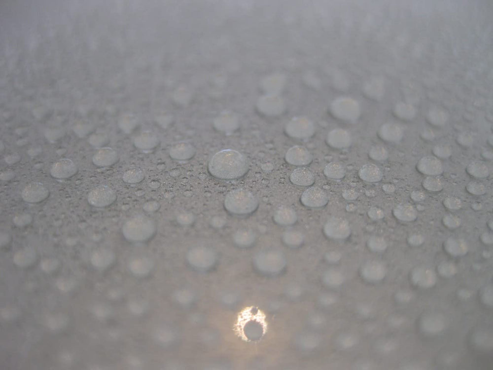 CARPRO Reload 2.0 close-up of liquid texture highlighting smooth glossy finish