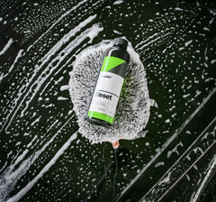 CARPRO Reset cap close-up highlighting secure seal and easy pouring for accurate dilution