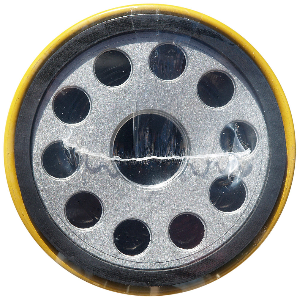 CAT 1R1807 close-up of gasket and threads for secure seal and leak prevention