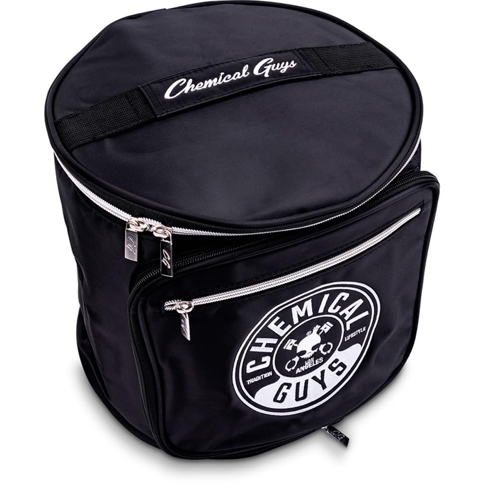 Chemical Guys close-up metal zipper highlighting durable construction benefit