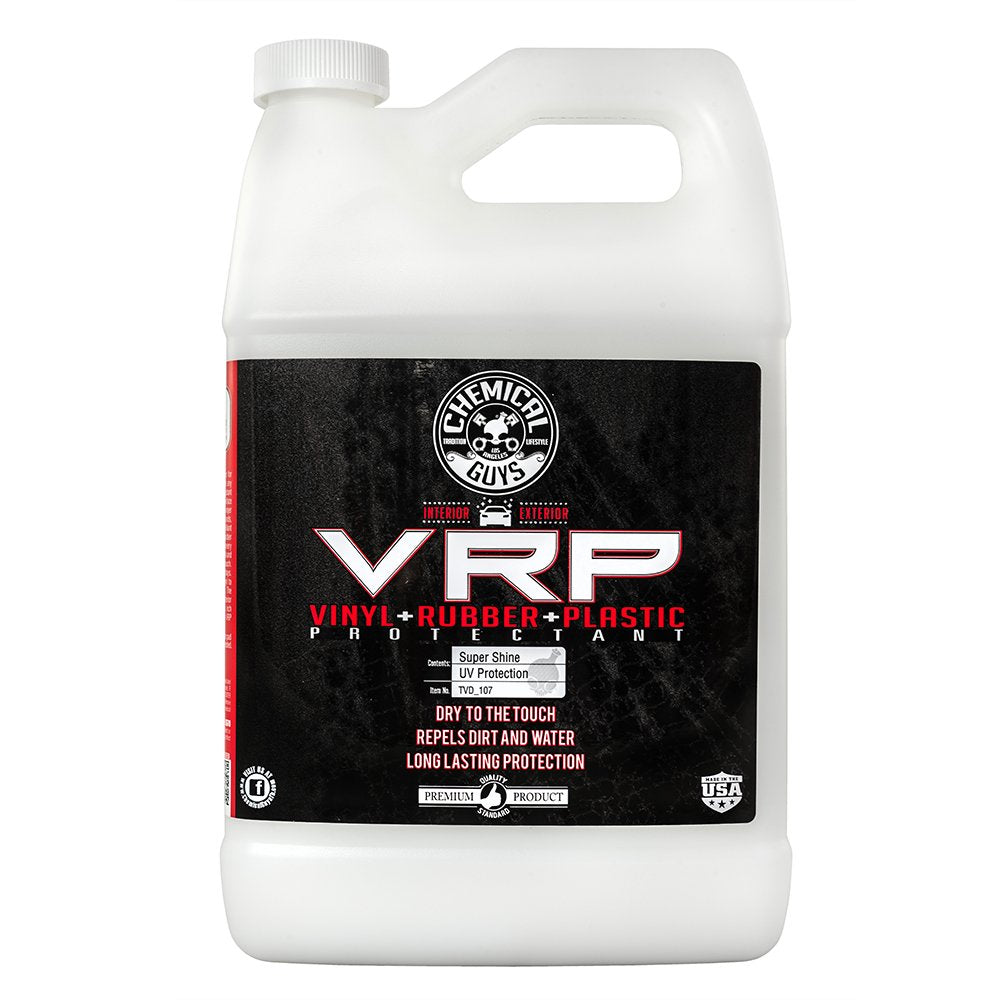 Chemical Guys gallon bottle front view showing product identity and professional size benefit