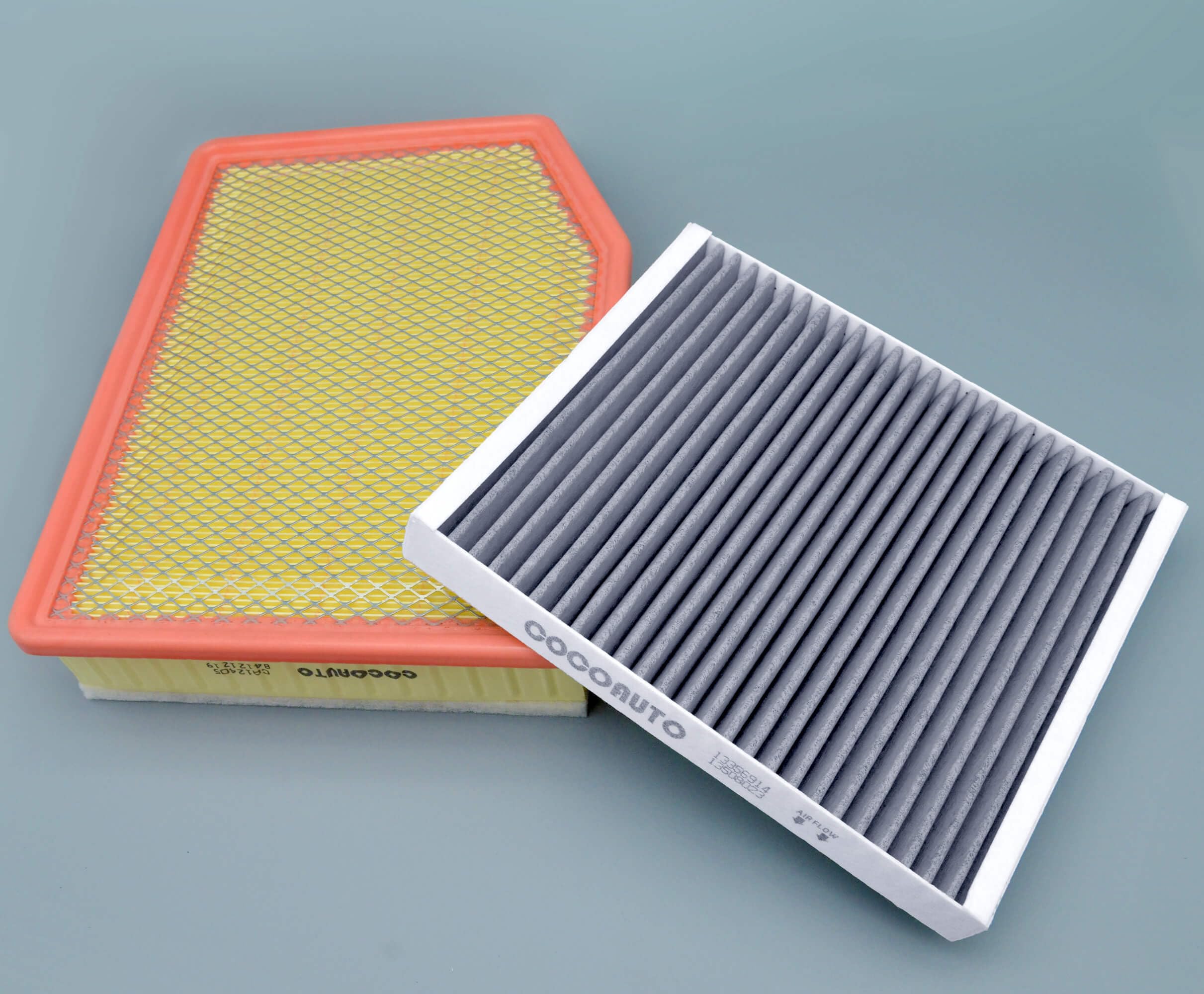 COCOAUTO filter next to hand for size comparison, showing correct fit confidence