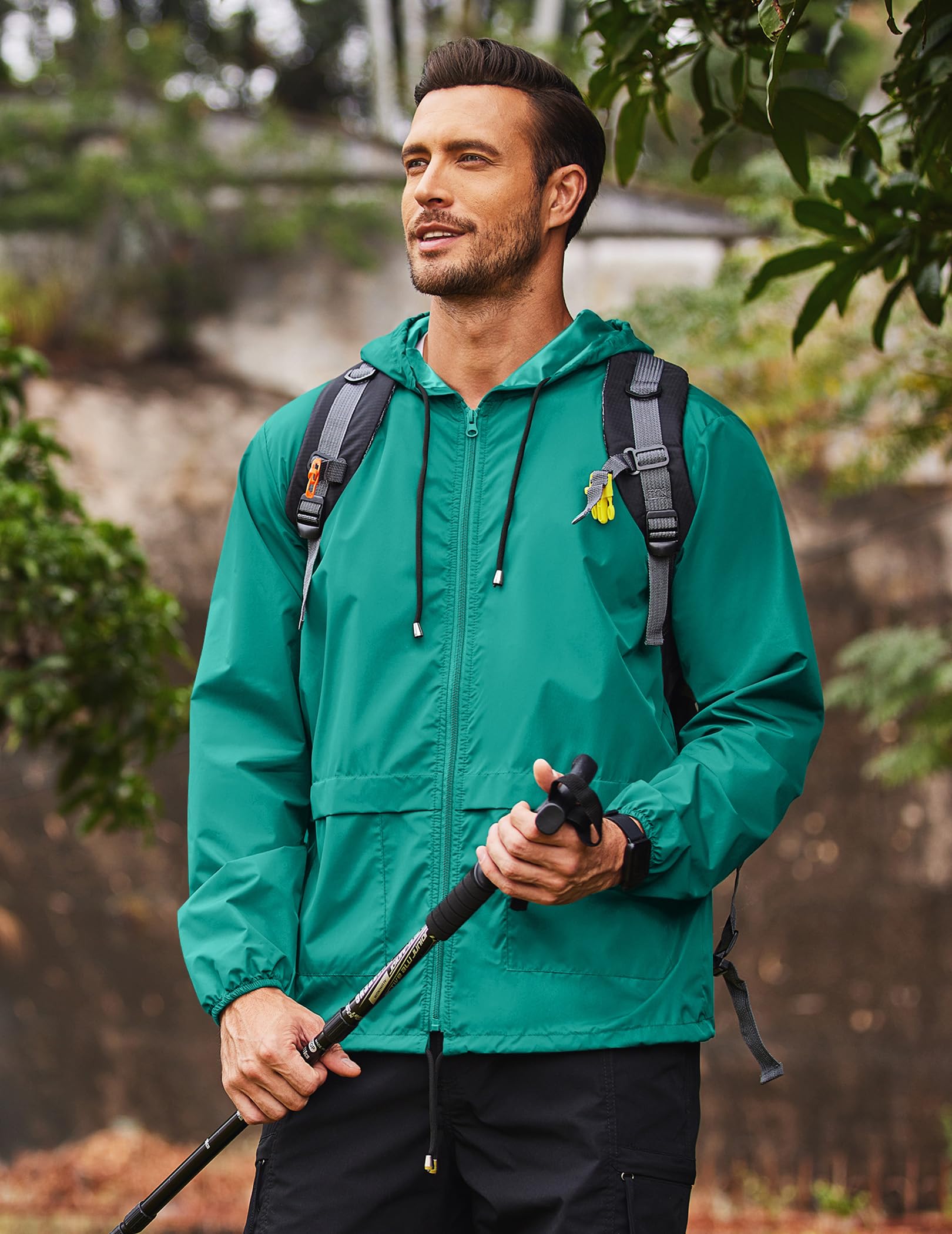 COOFANDY hood and collar detail offering adjustable weather seal