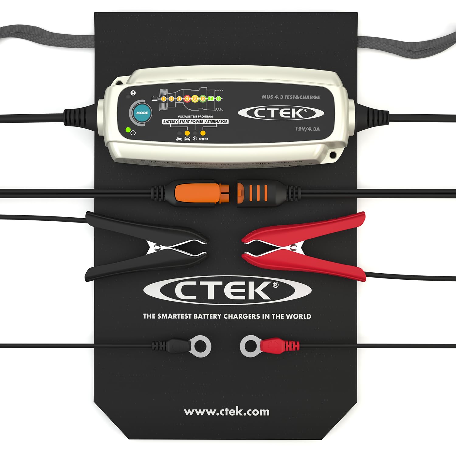 CTEK 4.3 close-up of control panel and program buttons for easy selection