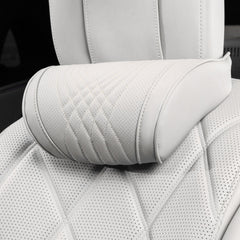 Dapucarin front view showing off-white headrest and elegant fit