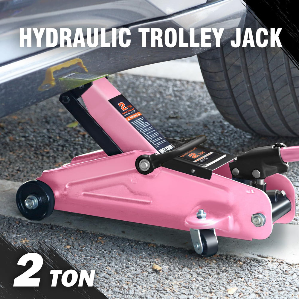 DNA MOTORING close-up of large saddle protecting vehicle contact and stability