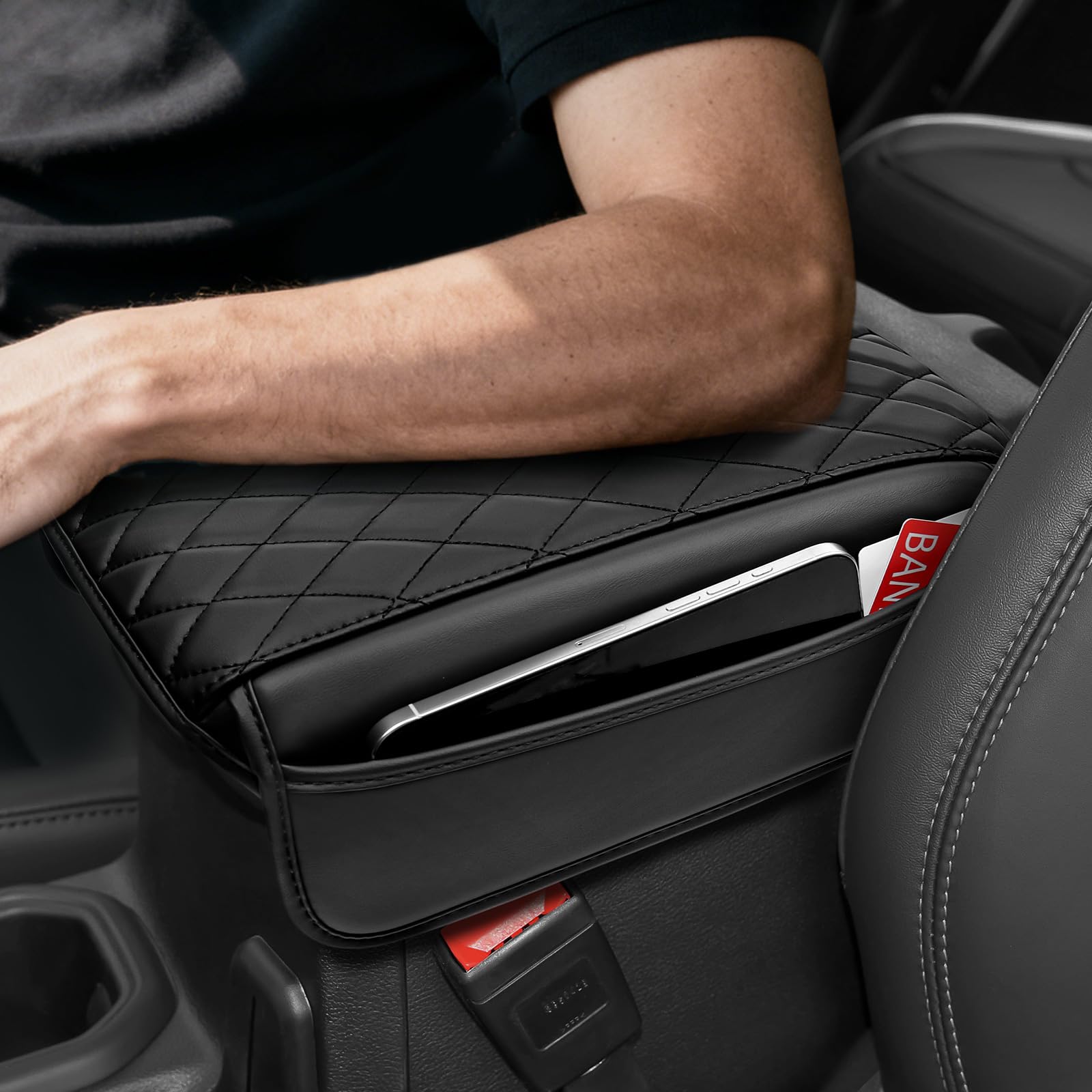DWKJMYCP installed cover in Jeep interior improving comfort and look