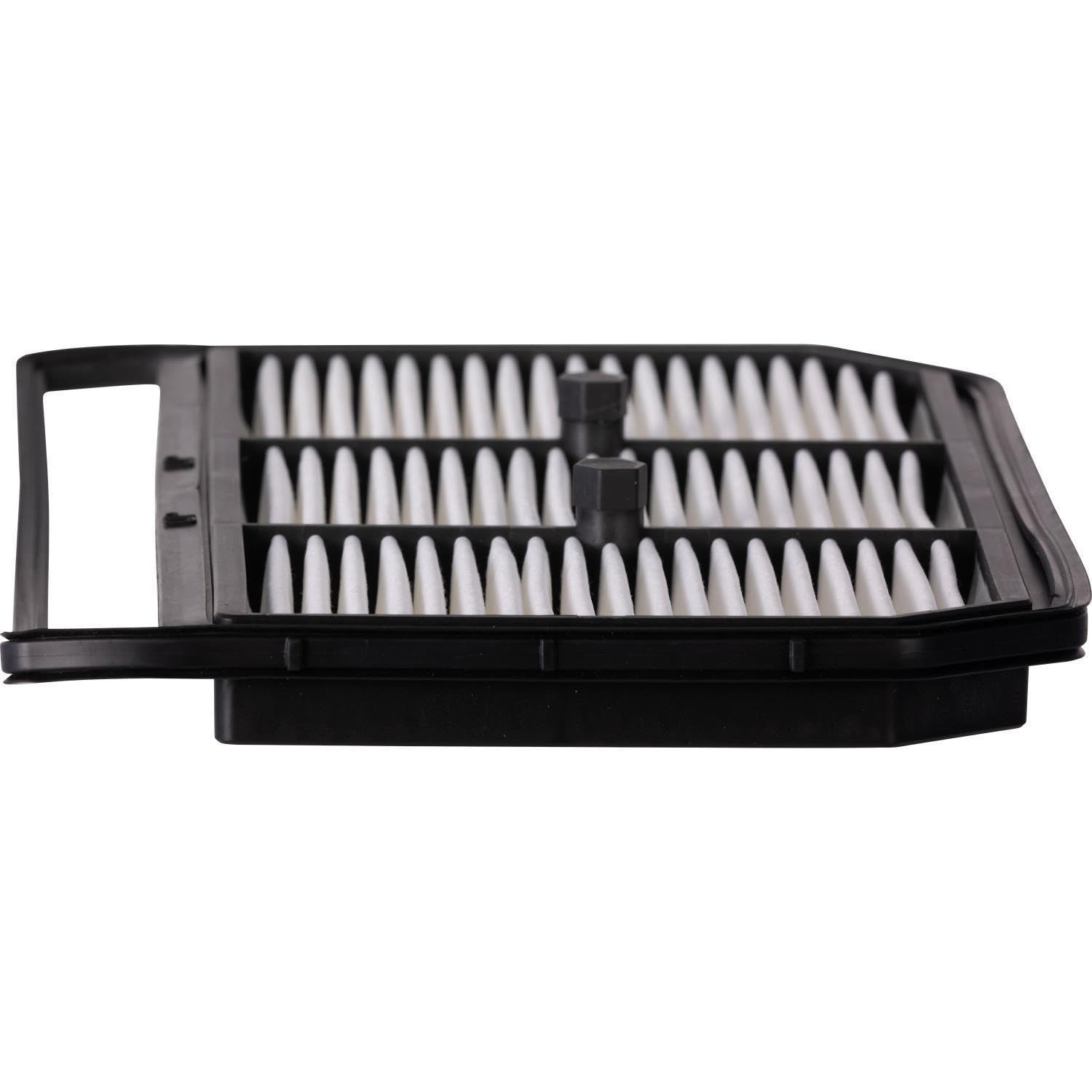 ECOGARD filter installed in Elantra intake housing ensuring proper fit