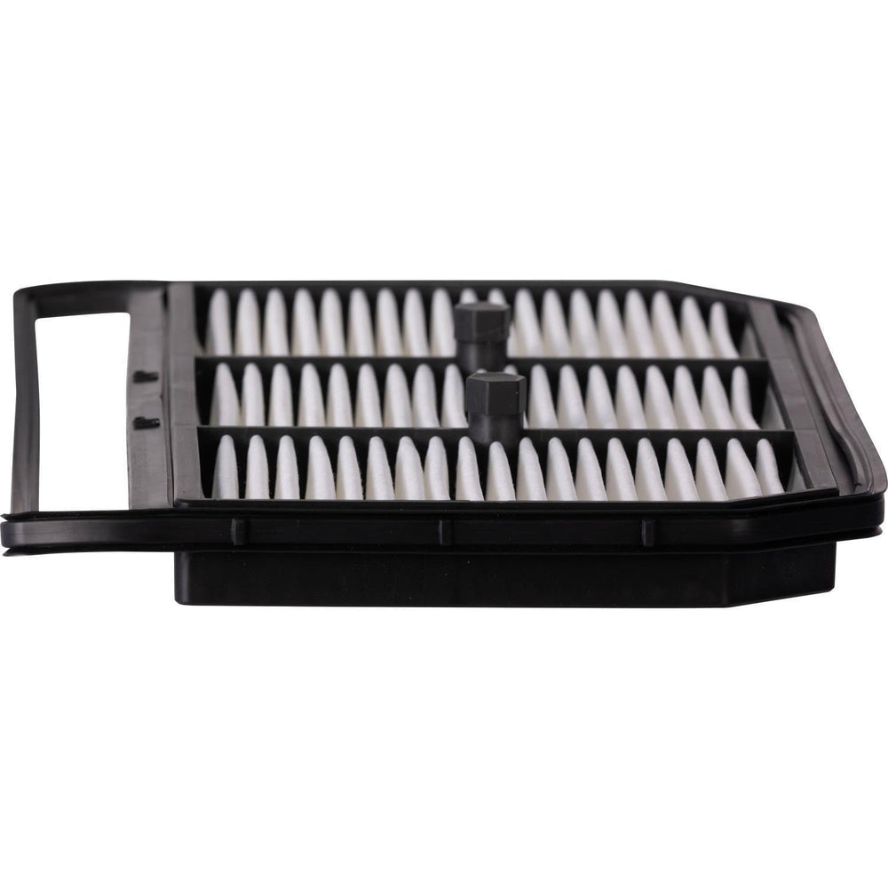 ECOGARD filter installed in Elantra intake housing ensuring proper fit