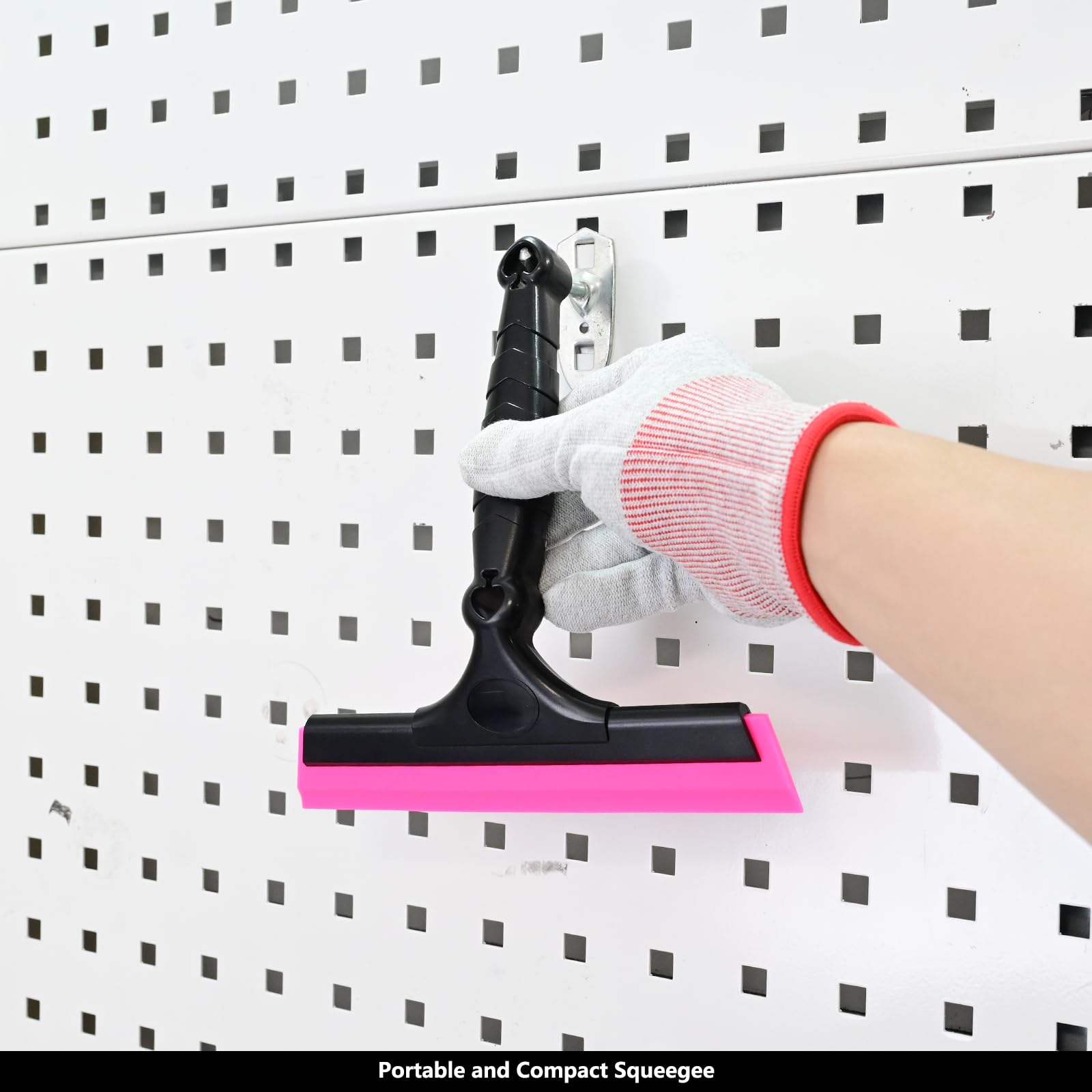 EHDIS squeegee removing soapy foam for efficient cleaning results
