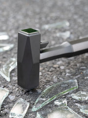 ELECOGO ergonomic handle texture highlighting non-slip grip for controlled emergency use