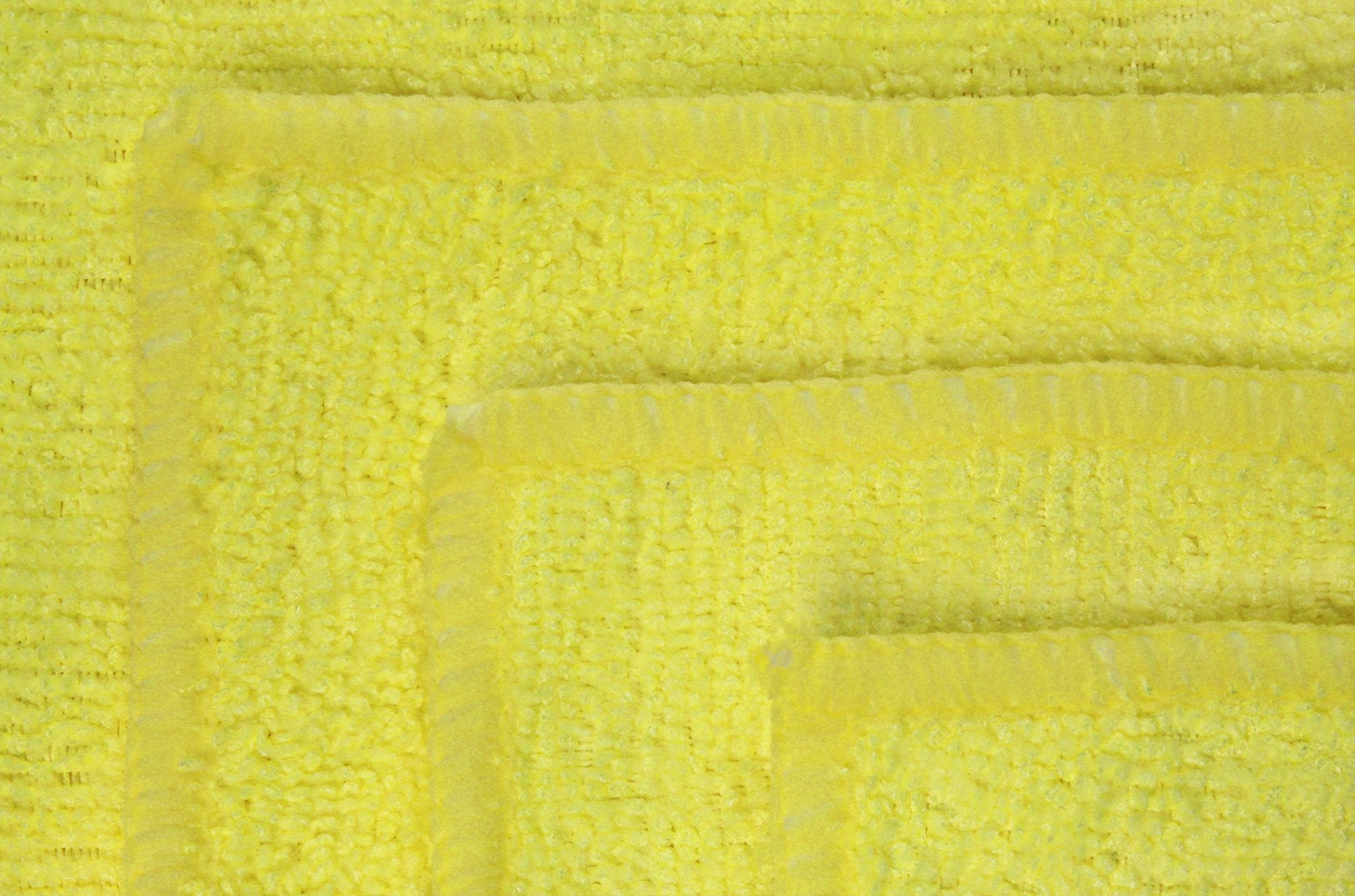 Eurow folded towel close-up showing soft pile and edge strength