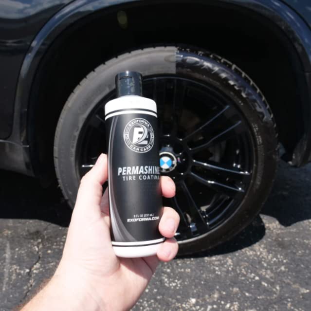 Hand holding 8 fl oz ExoForma bottle illustrating compact size and ease of use