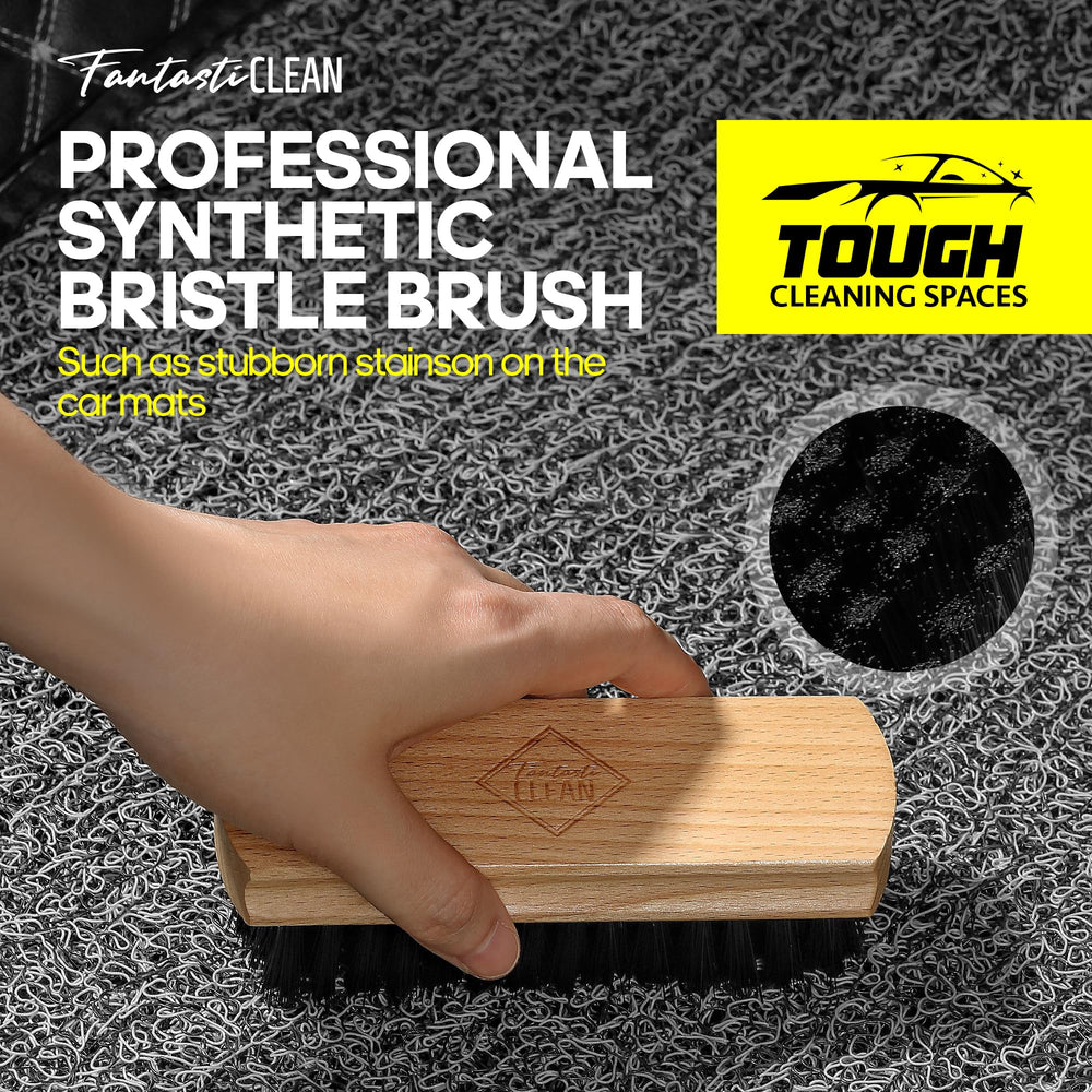 Fantasticlean plush sponge pads absorbing spills and improving cleaning efficiency