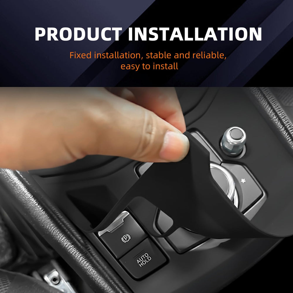 FDAIUN gearshift area in use demonstrating comfortable grip and coverage