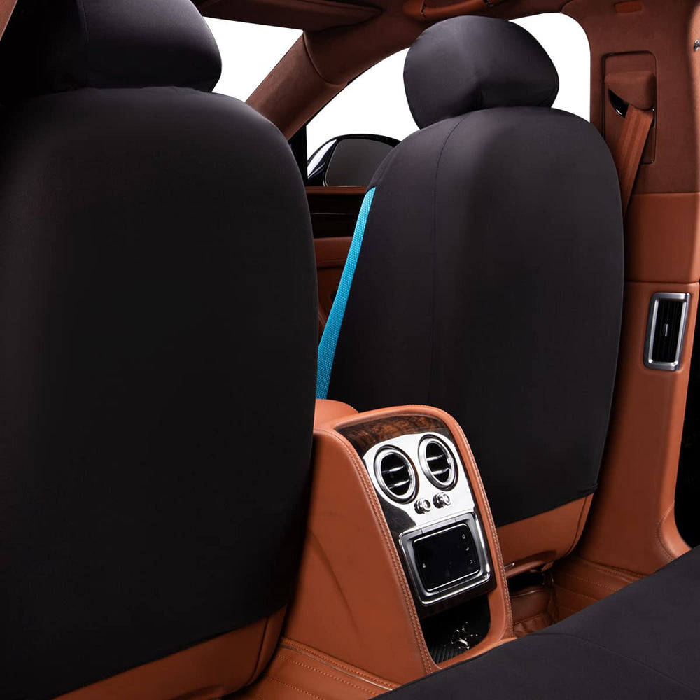 Flying Banner cupholder access preserved for rear passengers benefit