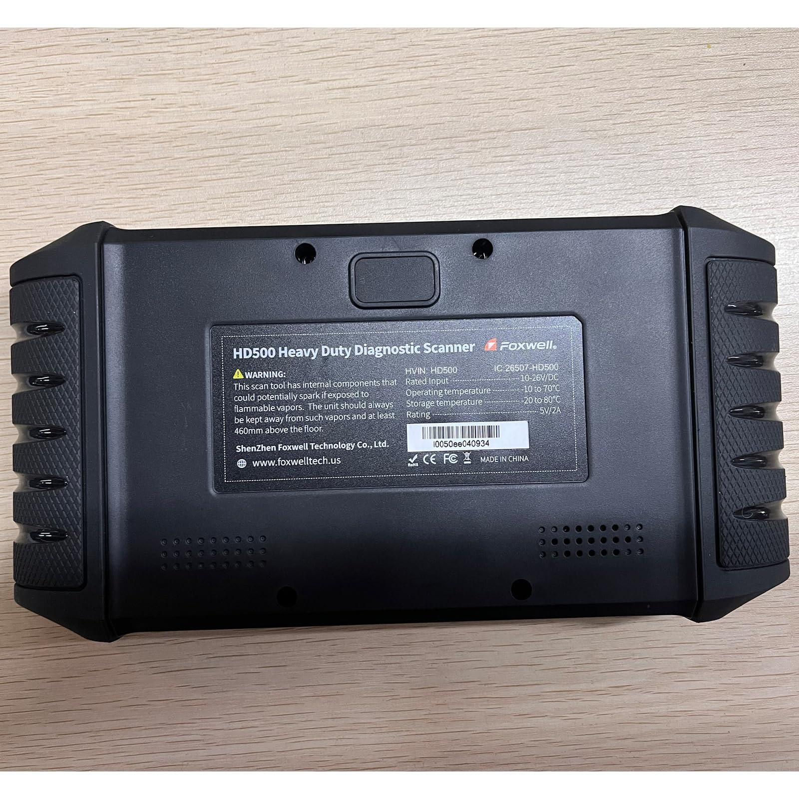 FOXWELL HD500 box with user manual highlighting included accessories and setup