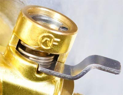 Fumoto F-107SX threaded seal closeup showing secure fit and durability