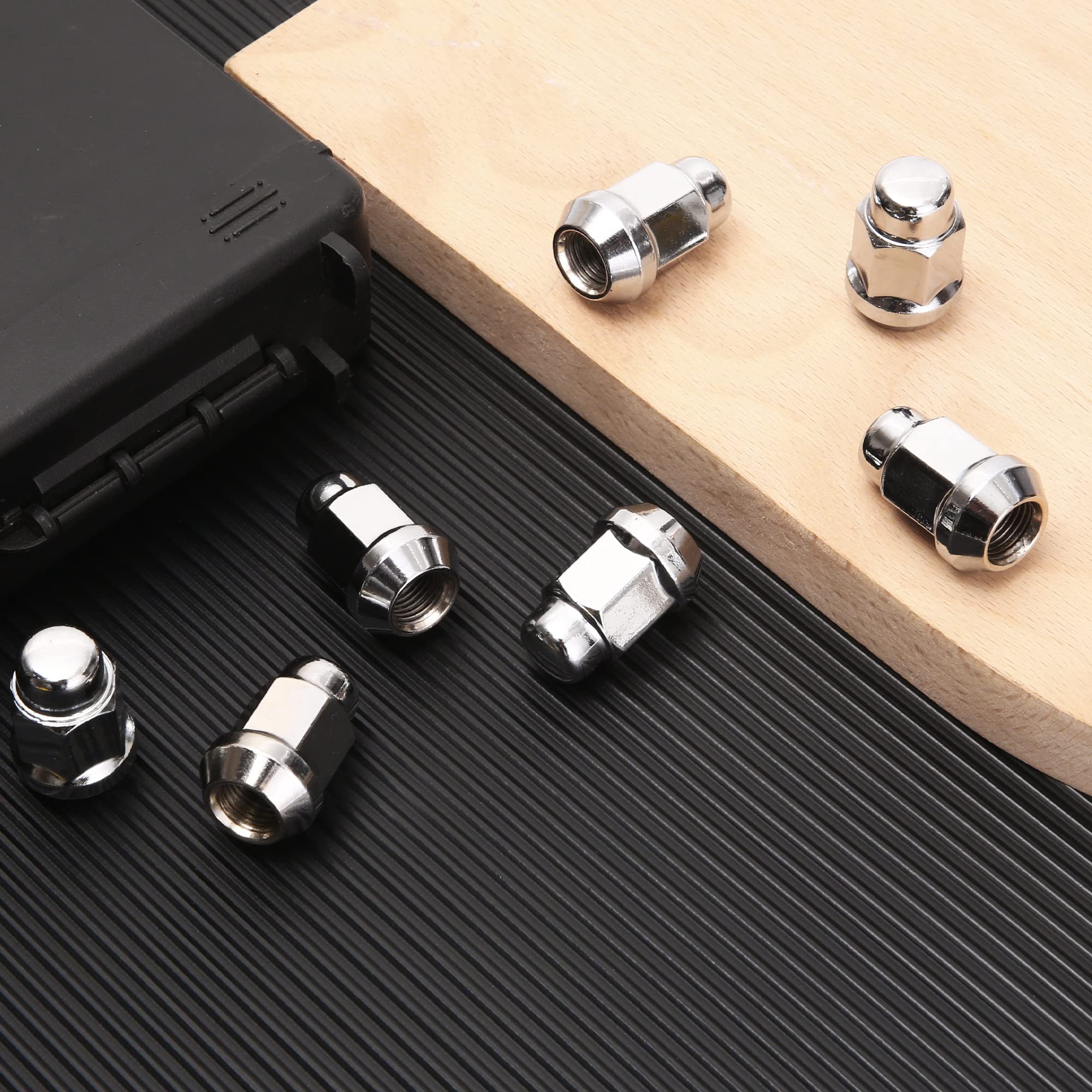 Gaemi closed-end top detail reflecting durability and dirt protection