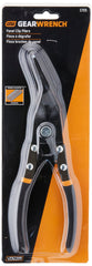 GEARWRENCH tip close-up displaying two-step tip geometry for safer clip extraction