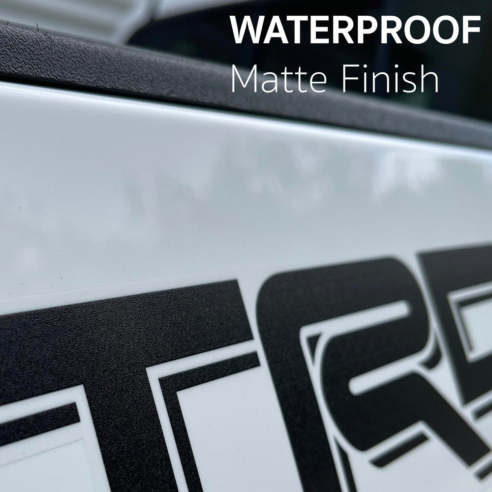 GO-GO.GROUP close-up of matte-on-clear vinyl texture highlighting crisp lettering and depth