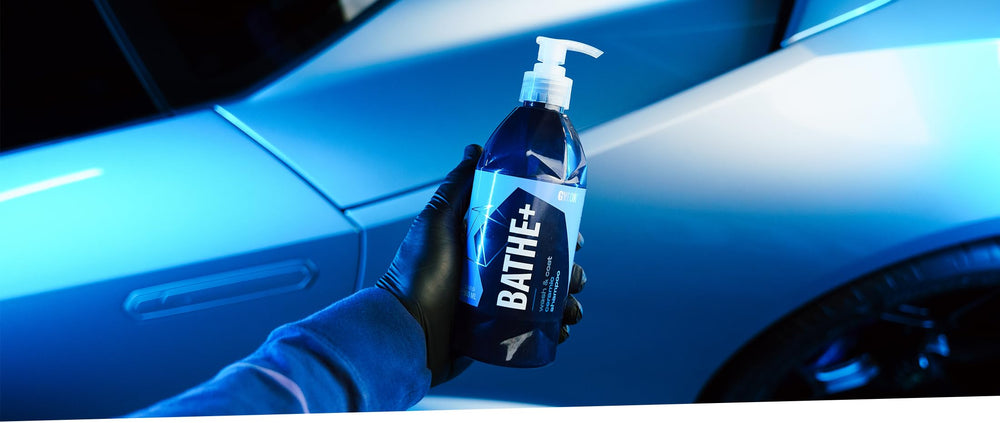 Gyeon Bathe+ after-wash paint finish displaying enhanced gloss and water beading benefit