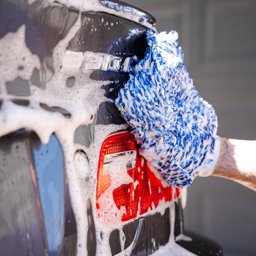 Gyeon Restart Wash applied to coated paint showing restored water beading