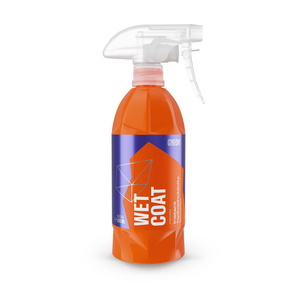 GYEON bottle front view showing product and instant gloss benefit