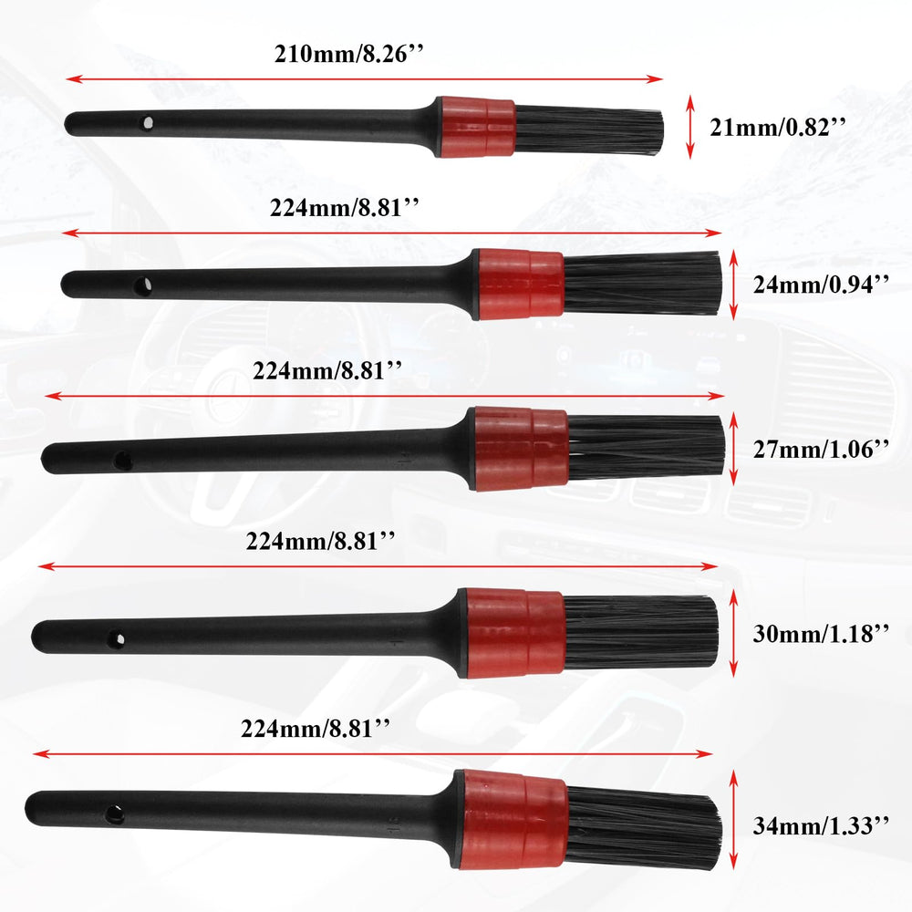 HANDY five detail brushes arranged for targeted cleaning of crevices