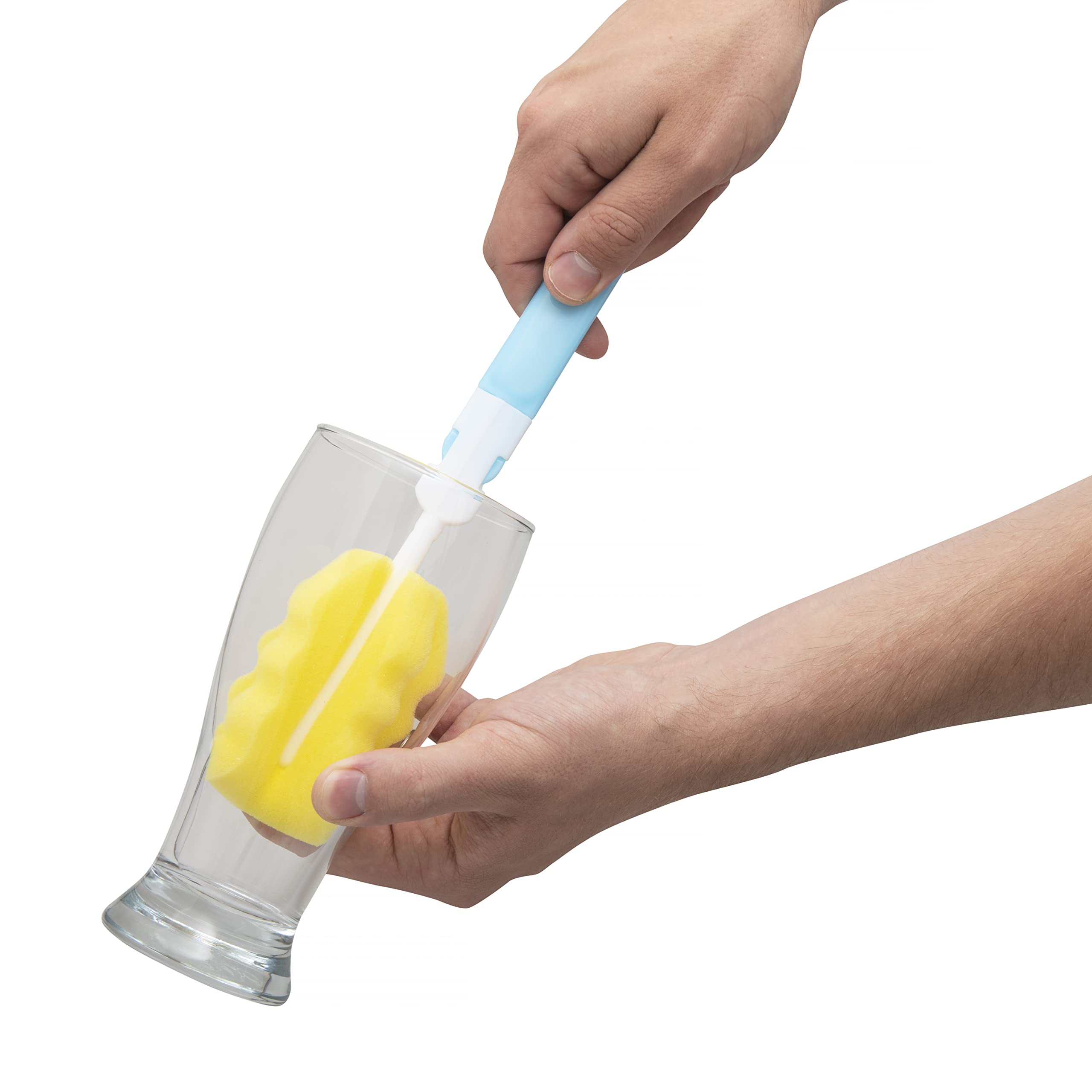 HAWETICO cup seated in foam slot illustrating protection from shocks and scratches benefit