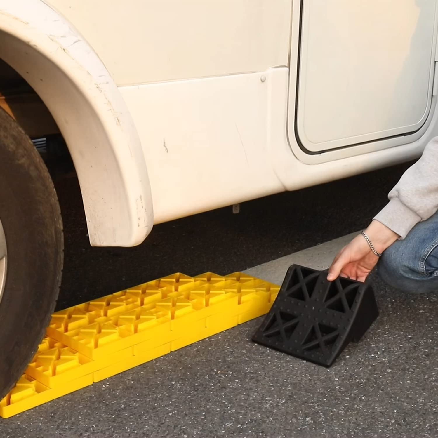 Homeon Wheels zippered carry bag with blocks inside highlighting tidy transport