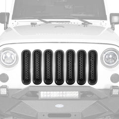 Hooke Road side-angle installed on Jeep improving front-end aesthetics