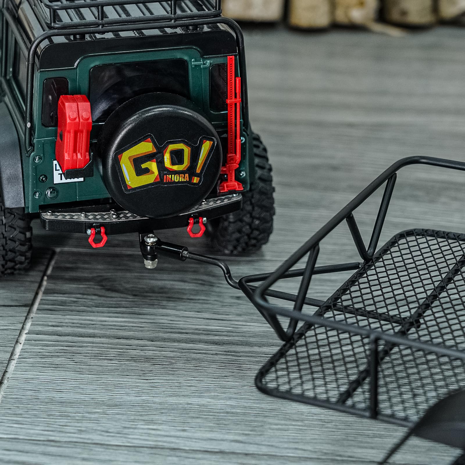 INJORA trailer carrying scale gear to show load capacity and balance