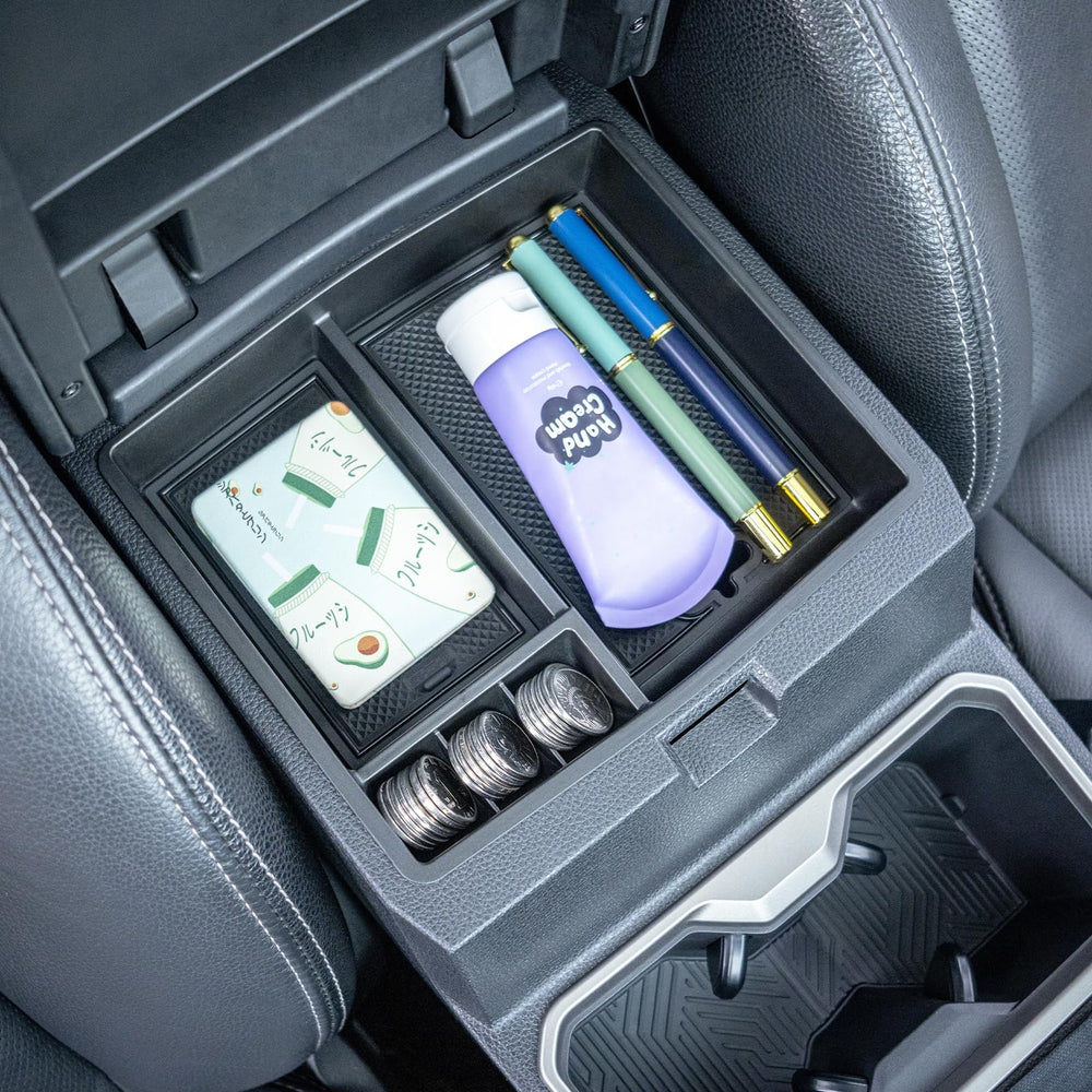 JKCOVER tray with 6.1 inch phone illustrating correct size fit