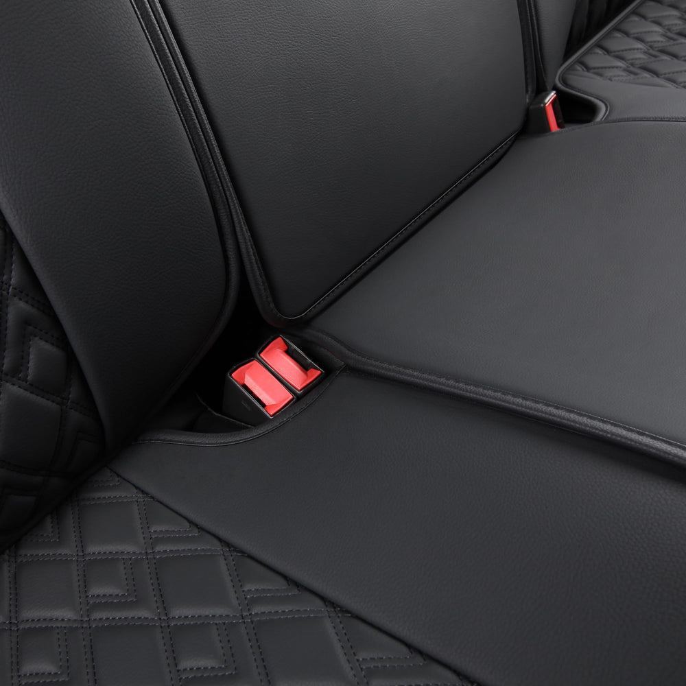 JOJOBAY embroidered label and 3D stitching highlighting premium finish