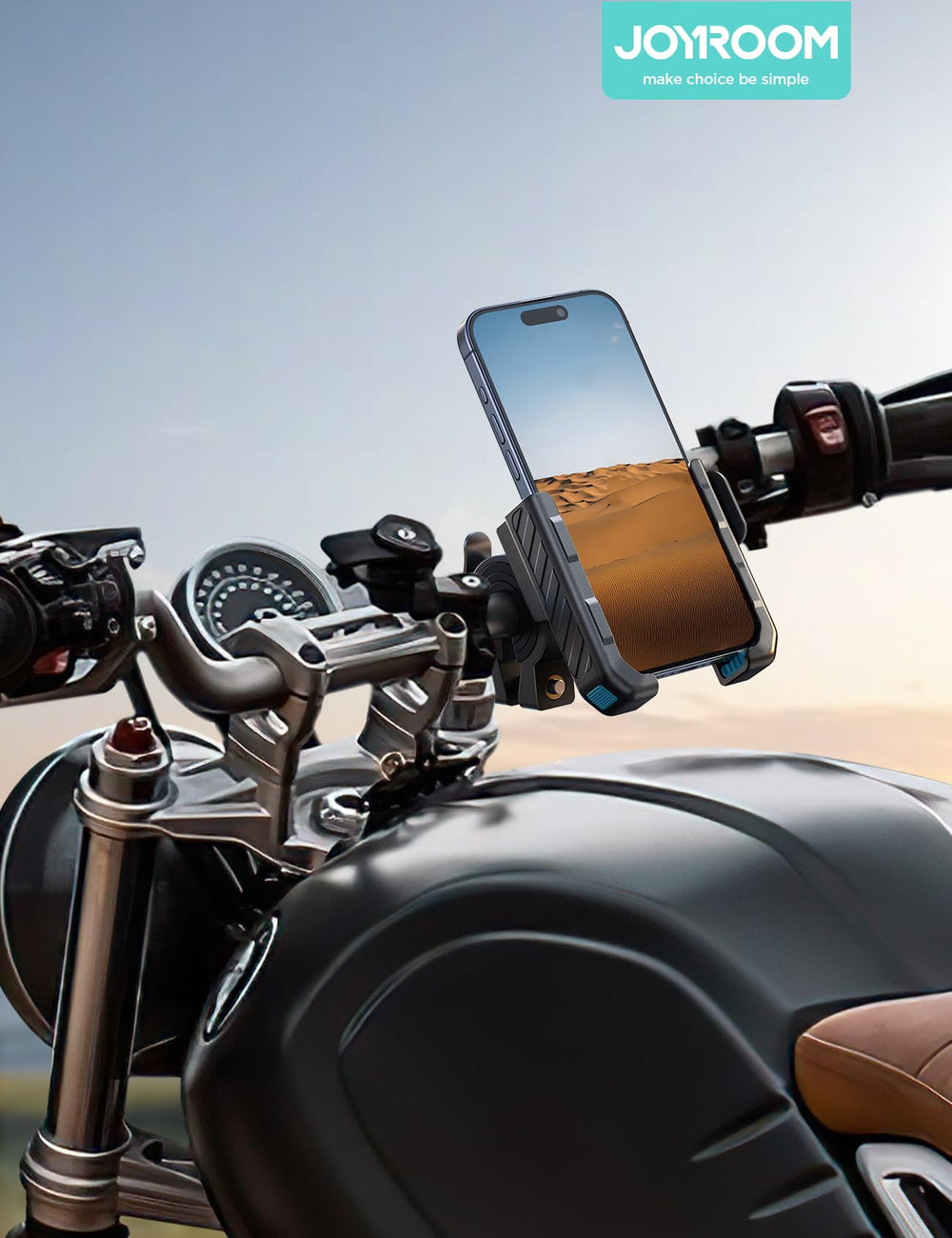 JOYROOM lifestyle shot on urban commute highlighting secure mount and convenience