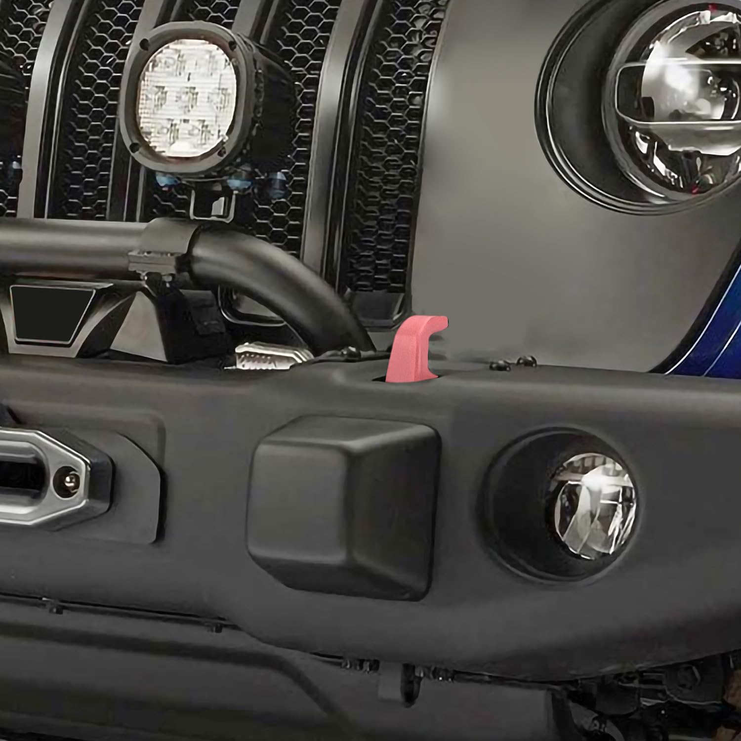 JWWY lifestyle shot of Jeep offroad front showing aesthetic and protective benefit