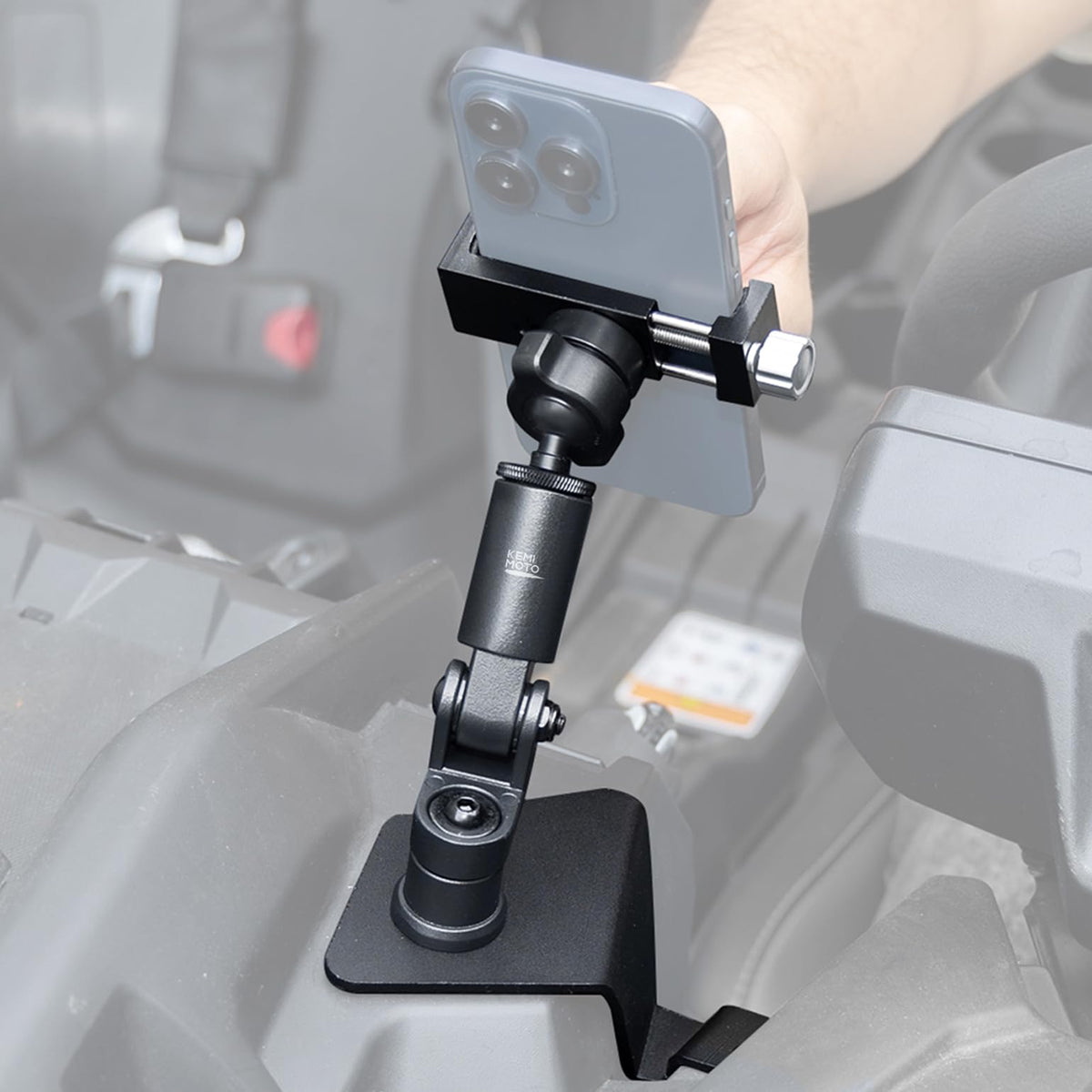 KEMIMOTO front view showing mount profile and secure fit