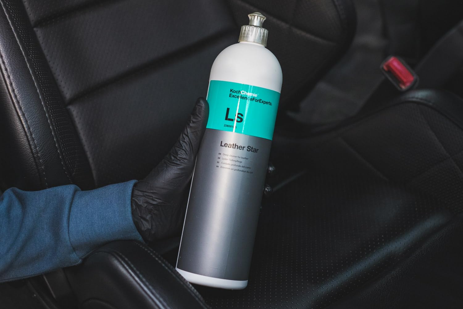 KOCHCHEMIE Leather Star in vehicle interior showing refreshed look benefit