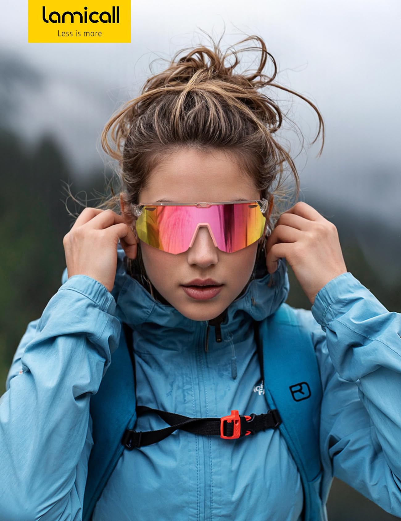 Lamicall on a cyclist illustrating wide field of view and secure fit during outdoor use