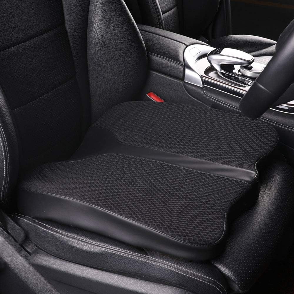 LARROUS front view of cushion showing ergonomic shape and comfort benefits