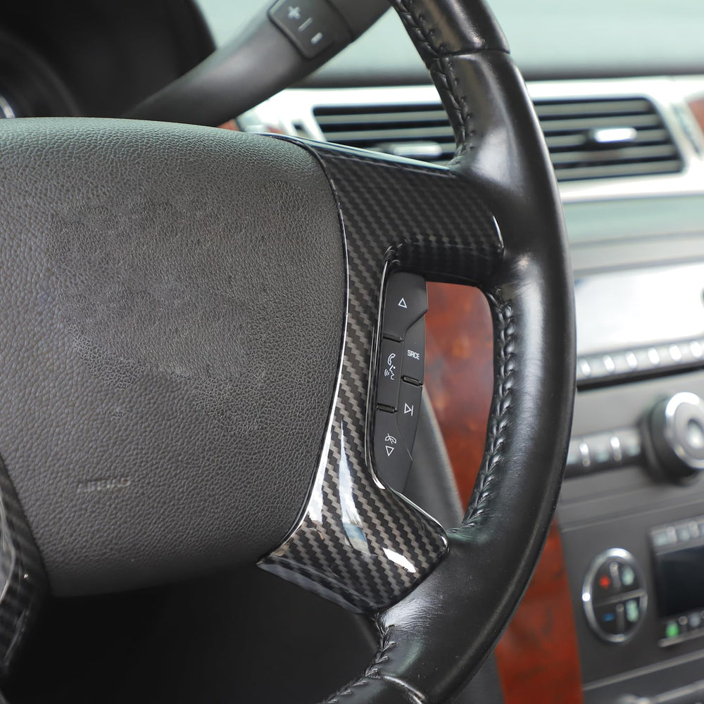 Linskip close-up carbon texture highlighting scratch resistance and style