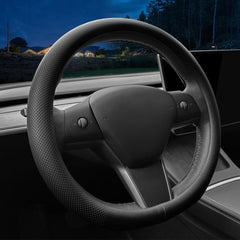 LKWLIKEI front view steering wheel cover showing fit and finish for better grip