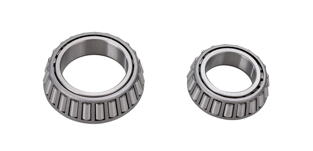 Lwlusup grease seal double-lip detail demonstrating secure grease retention and protection