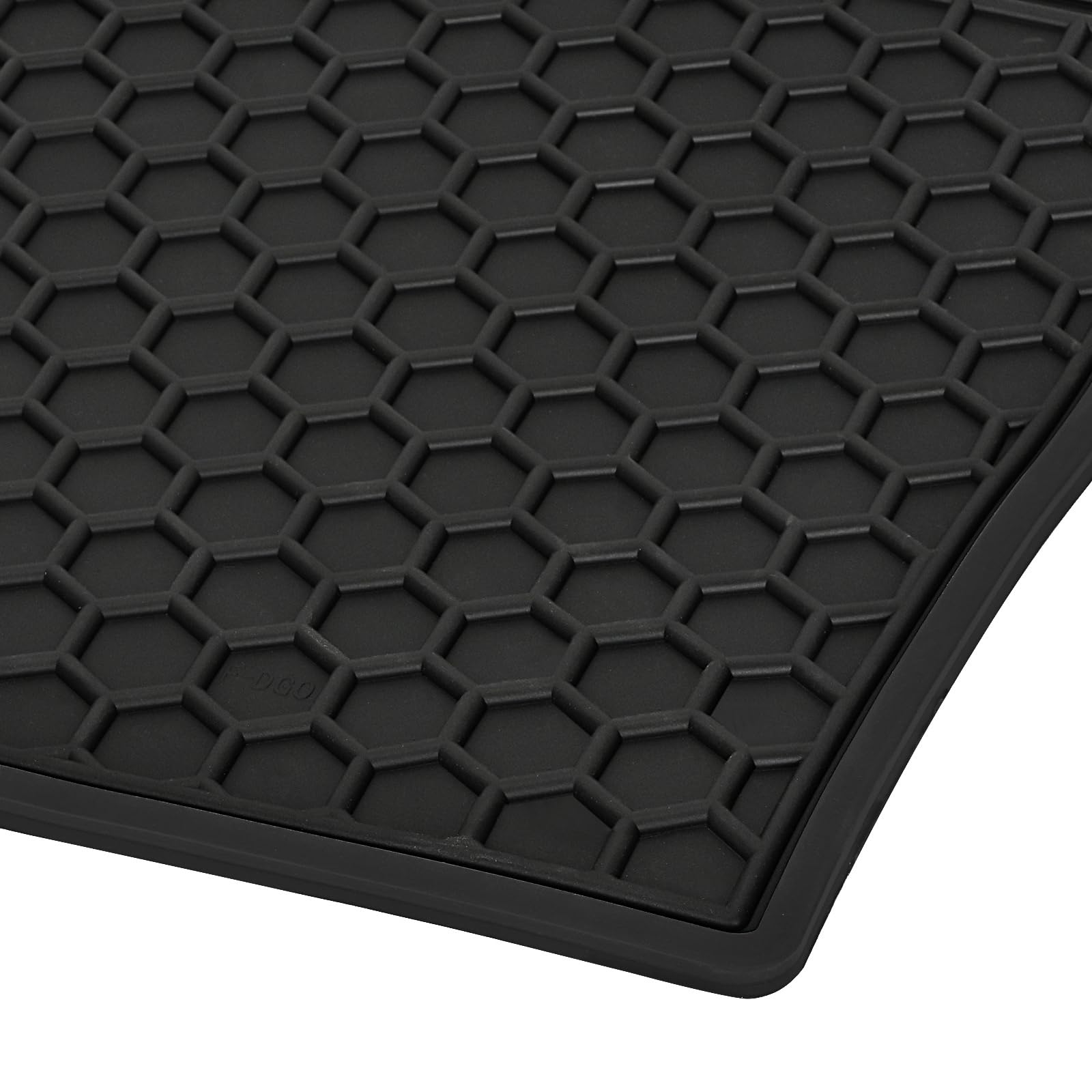 Lwope driver side close-up tread for improved shoe traction