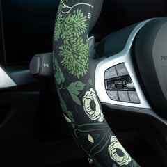 MAKLUVL cover installed on wheel improving grip and protecting surface